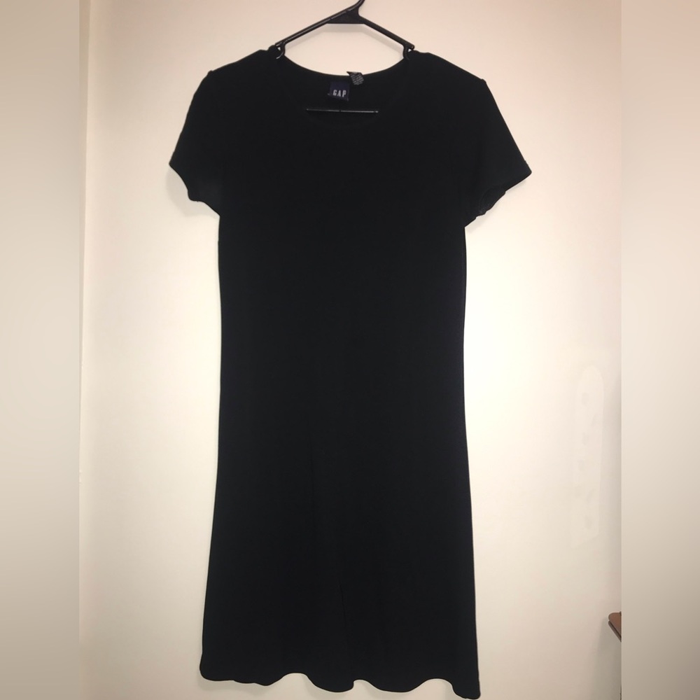 Medium slim fit black dress, Gap. Knee length
